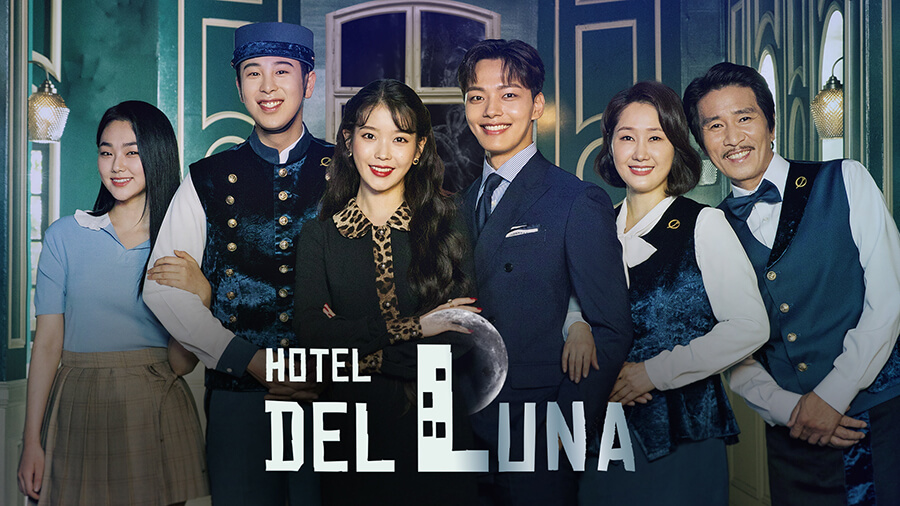 Hotel Del Luna